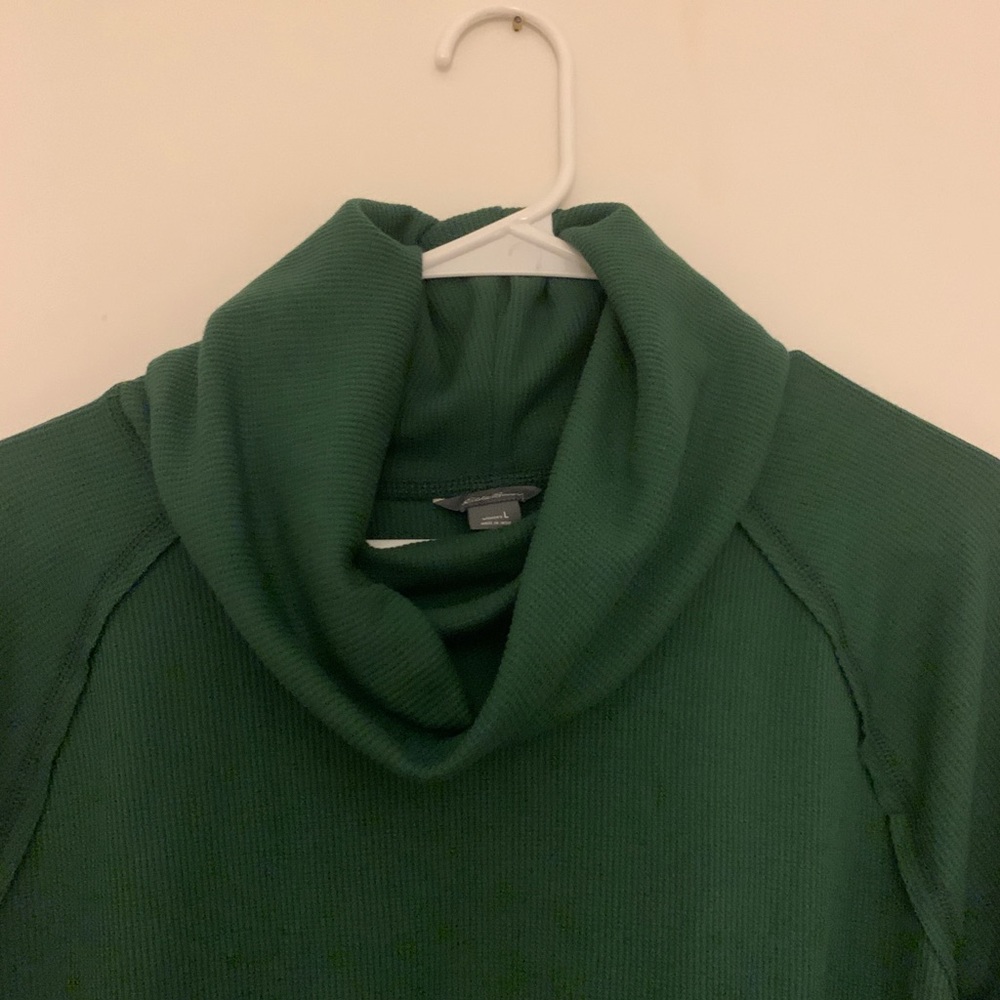 Oversized Eddie Bauer sweatshirt